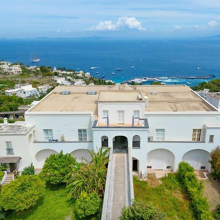 Suite Palazzo Capri - Seaview Екстериор снимка