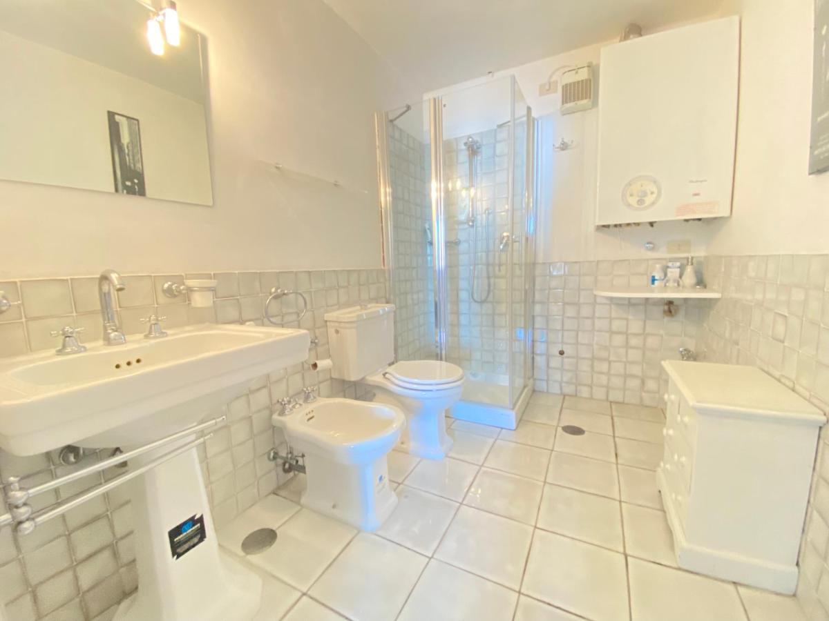 Suite Palazzo Capri - Seaview Екстериор снимка